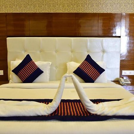 Hotel Mizu Delhi  Ngoại thất bức ảnh